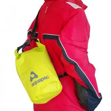 【アクアパック】TrailProofTM ショルダーストラップ付きドライバッグ - 7L/Model:731・732