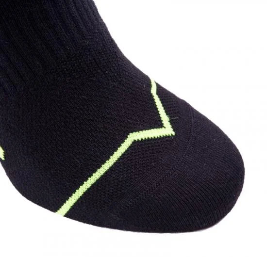 【雨でも蒸れないロードサイクル用ショートソックス】Road Max Ankle【SEALSKINZ】