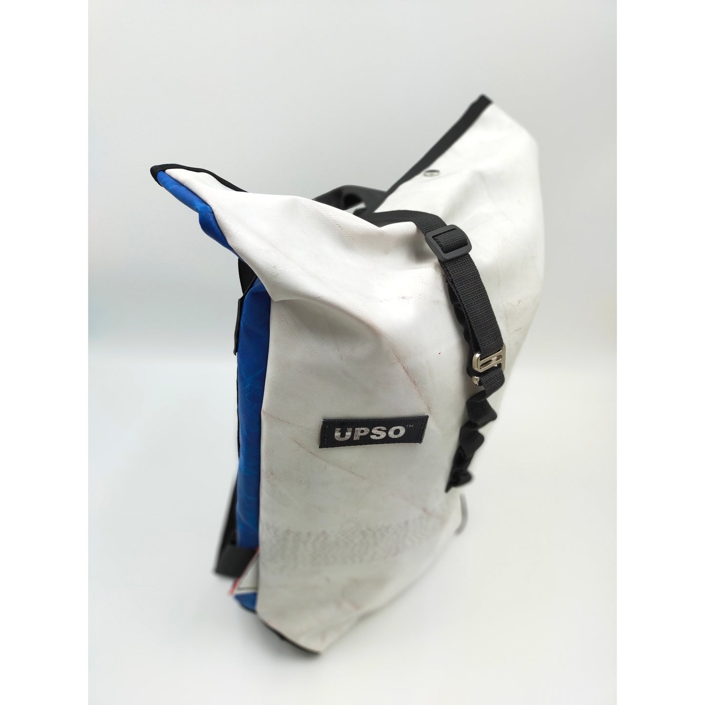 Burtonwood Backpack Small – White/Blue – BWS08235