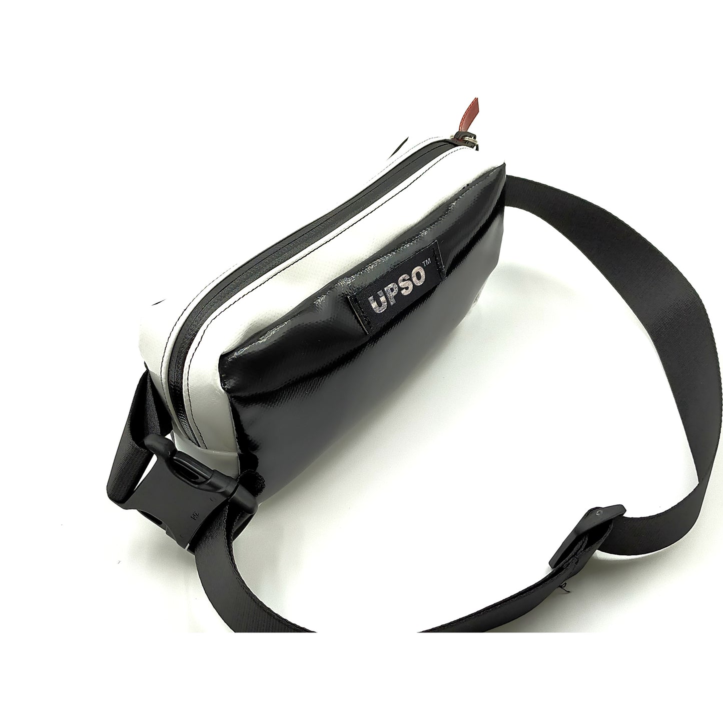 Woodall Waist Pack – White/Black – WW052806