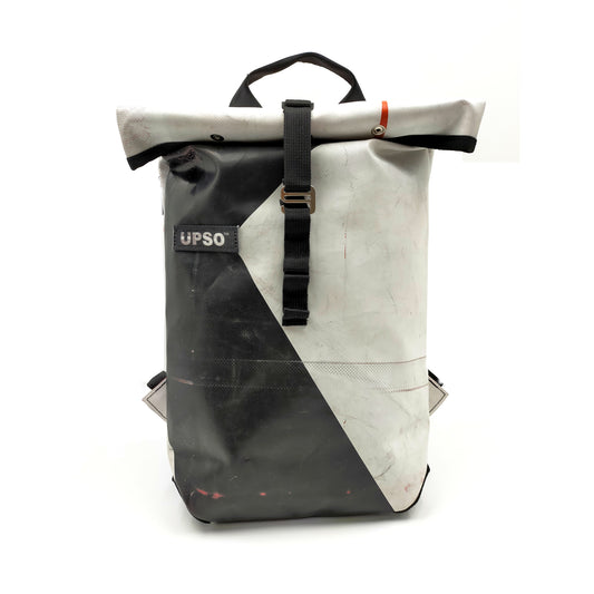 Burtonwood Backpack Small – Black/White – BWS08233